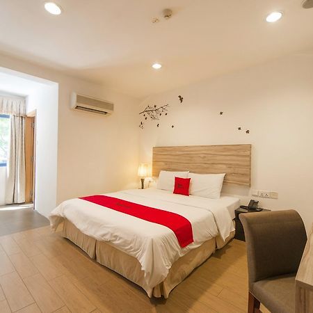 Reddoorz Plus @ Victoria Street Singapore Exterior photo