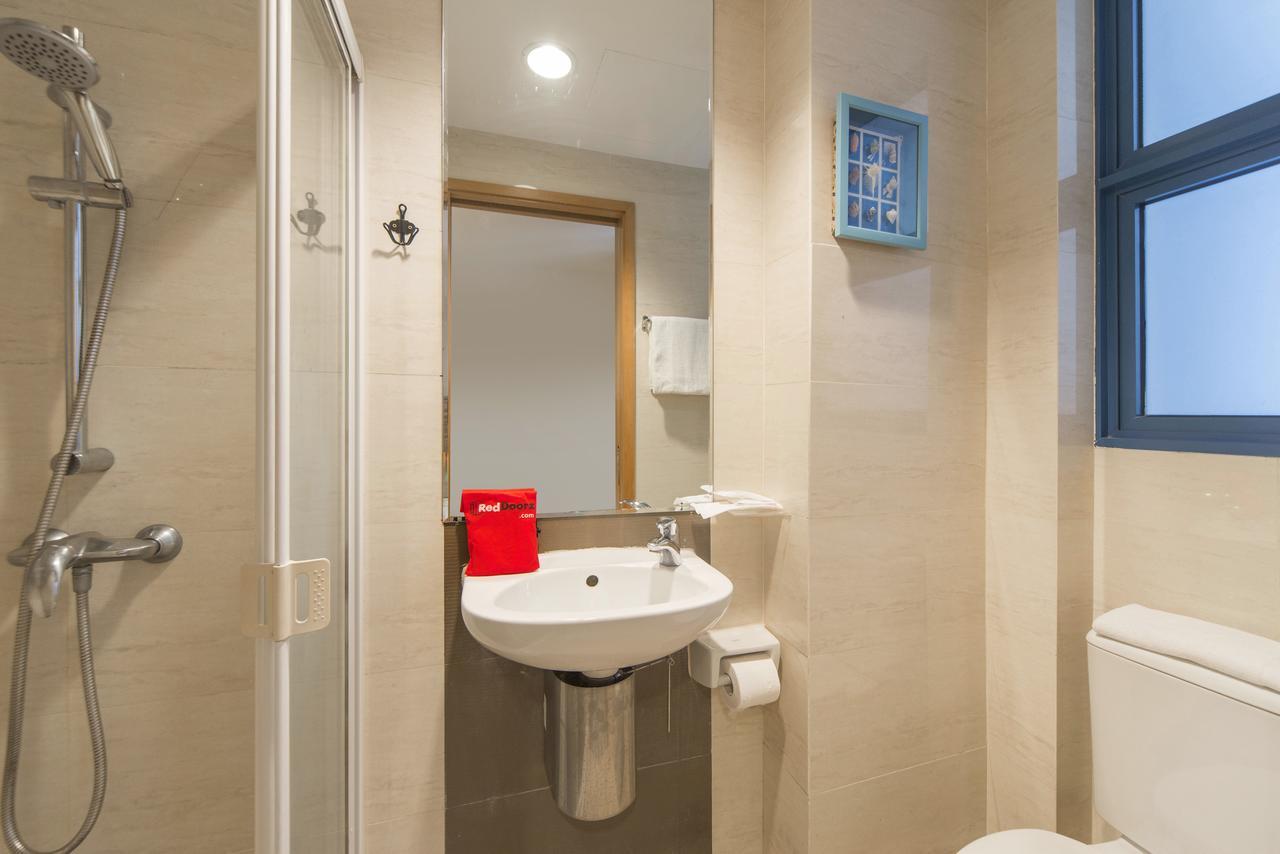Reddoorz Plus @ Victoria Street Singapore Exterior photo