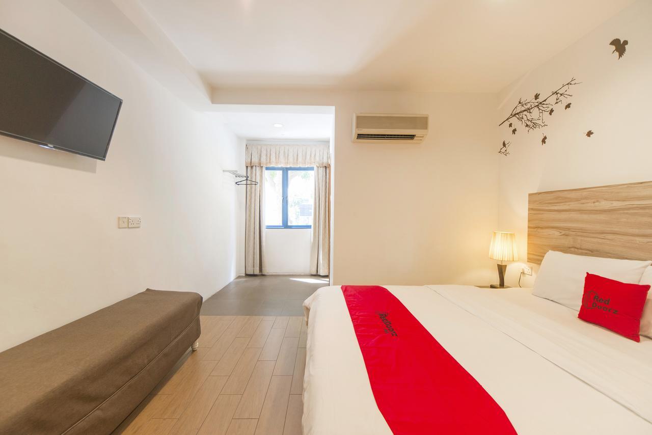 Reddoorz Plus @ Victoria Street Singapore Exterior photo