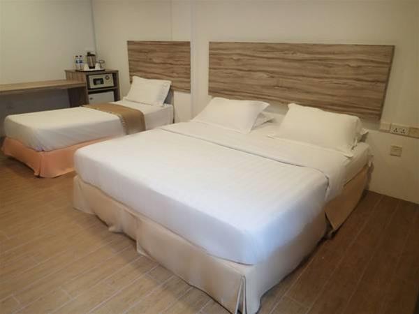 Reddoorz Plus @ Victoria Street Singapore Exterior photo